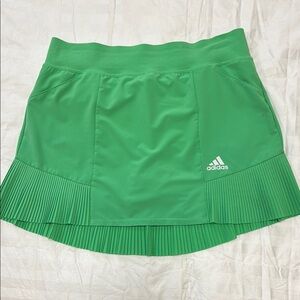 Adidas Green Women's Golf Skort-L